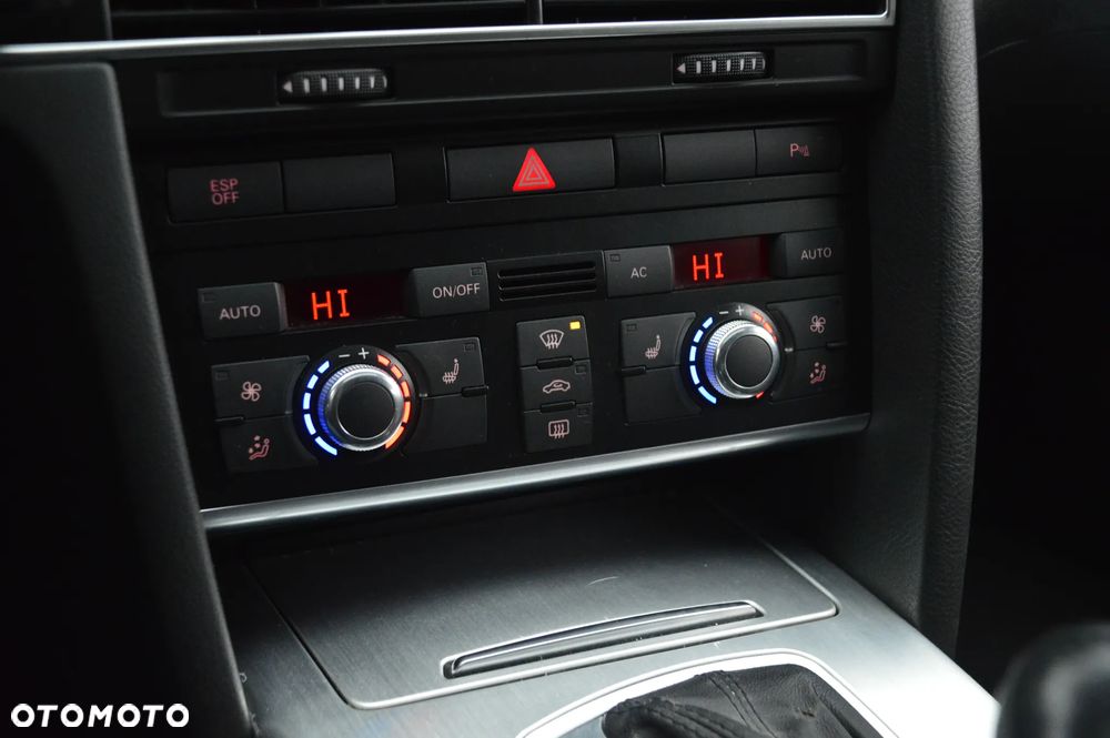 Audi A6 Avant 3.0 TDI DPF quattro tiptronic - 25