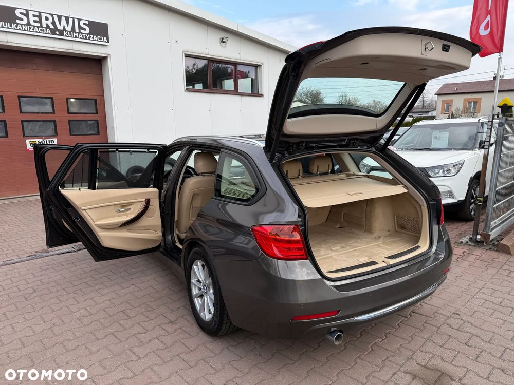 BMW Seria 3 318d Luxury Line - 18