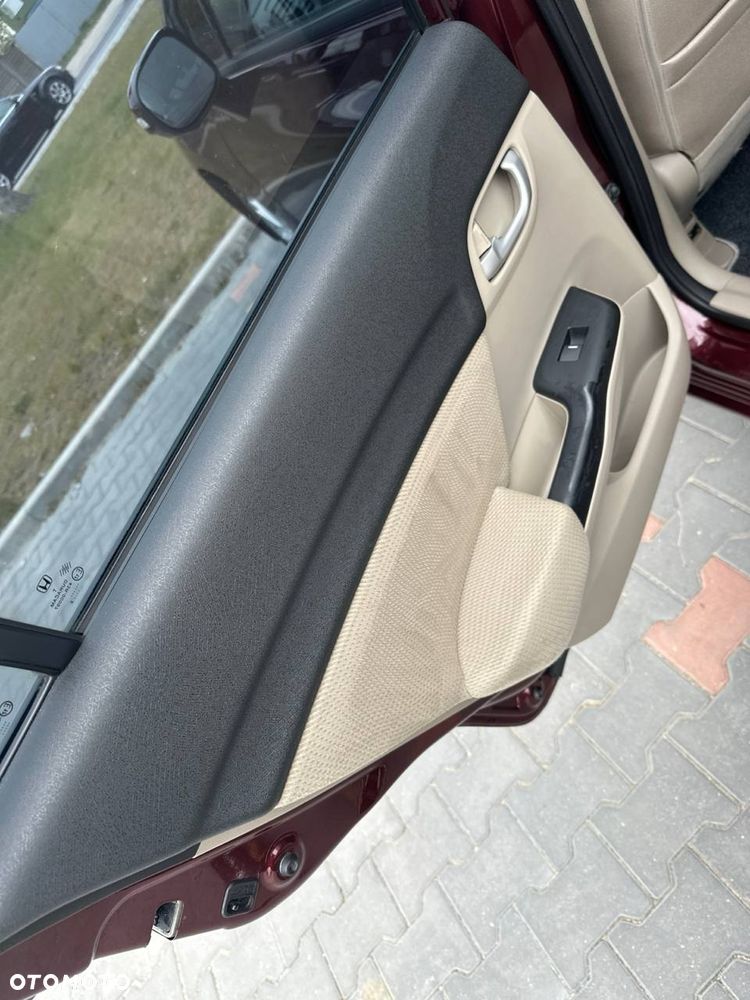 Honda Civic 1.8 Comfort - 14