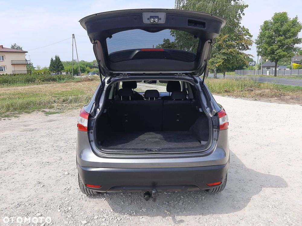 Nissan Qashqai 1.6 DCi Tekna+ - 16