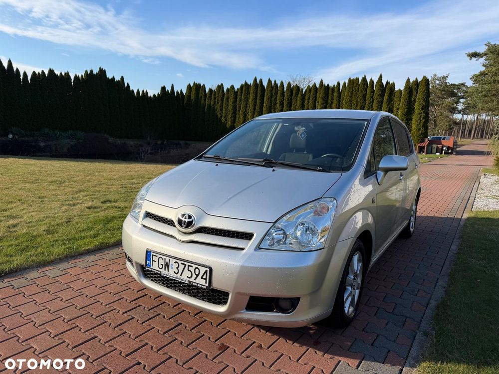 Toyota Corolla Verso - 1