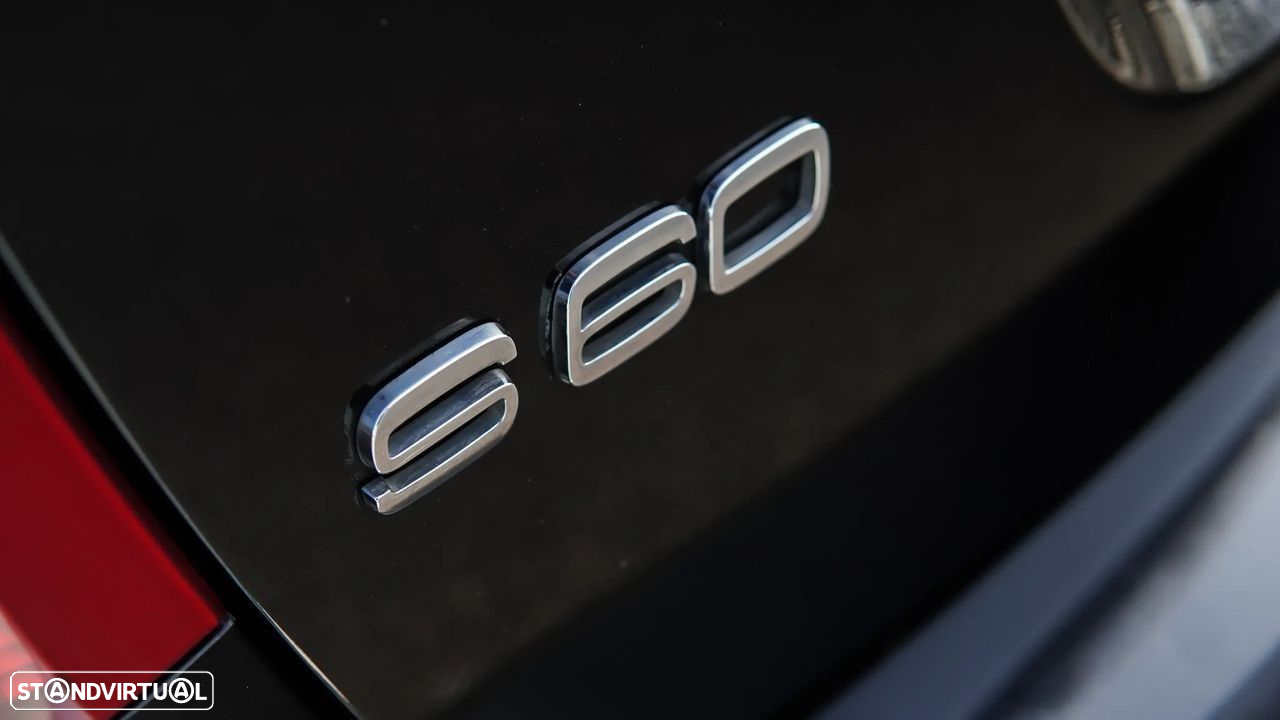Volvo S60 2.0 D3 Momentum Start/Stop - 22