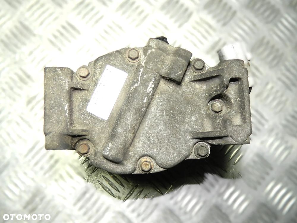 Toyota Corolla E12 sprężarka klimatyzacji 1.3 1.4 1.6 2.0 - 4