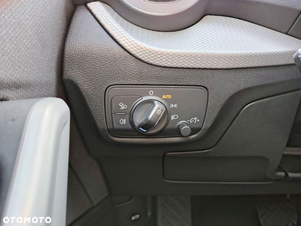 Audi Q2 35 TFSI Advanced S tronic - 17