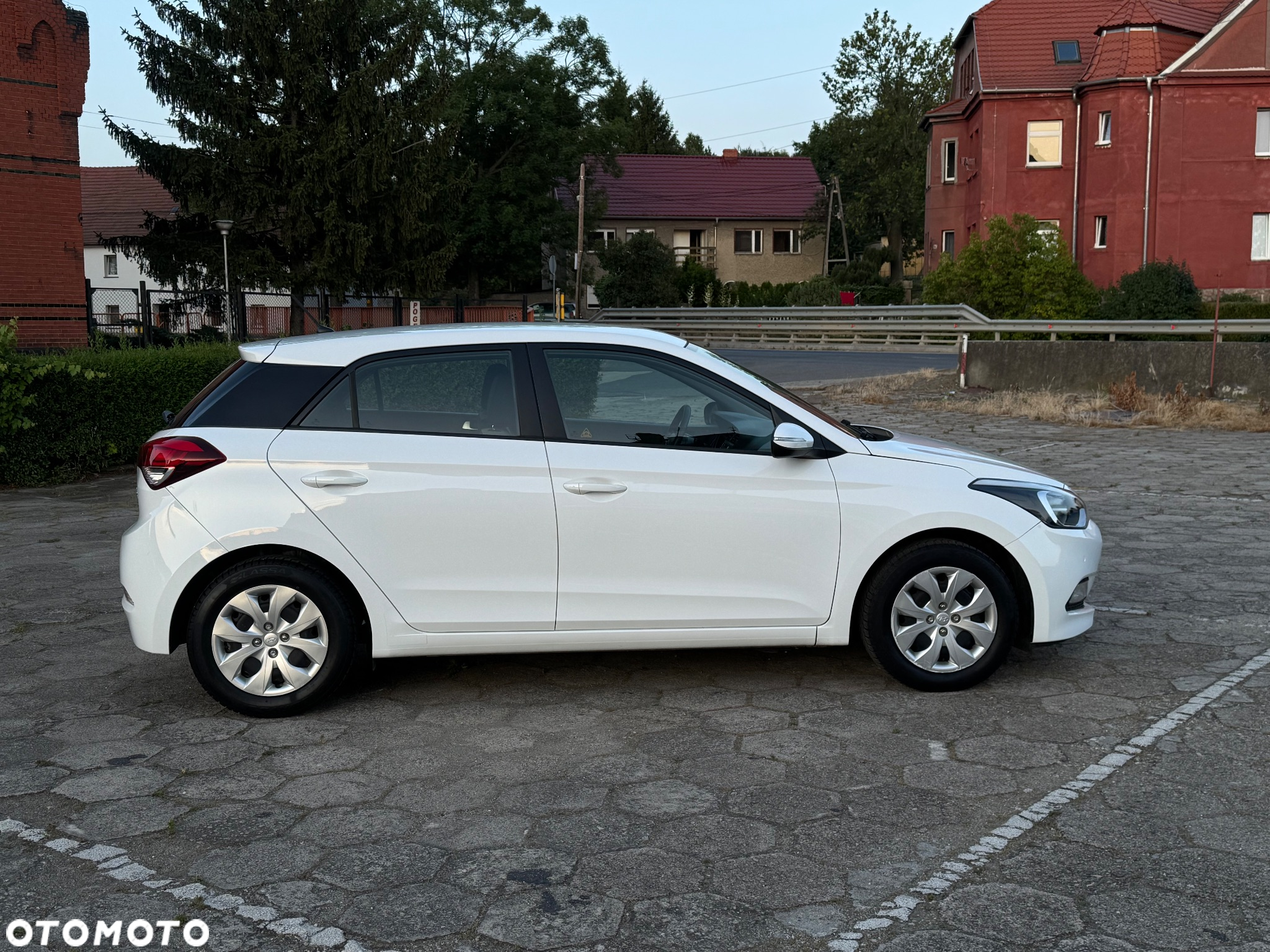Hyundai i20 1.2 BlueDrive Classic - 3