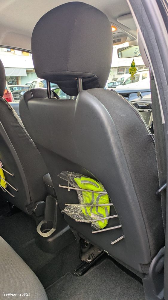 Renault Captur 1.5 dCi Exclusive - 17