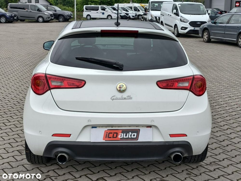 Alfa Romeo Giulietta - 6