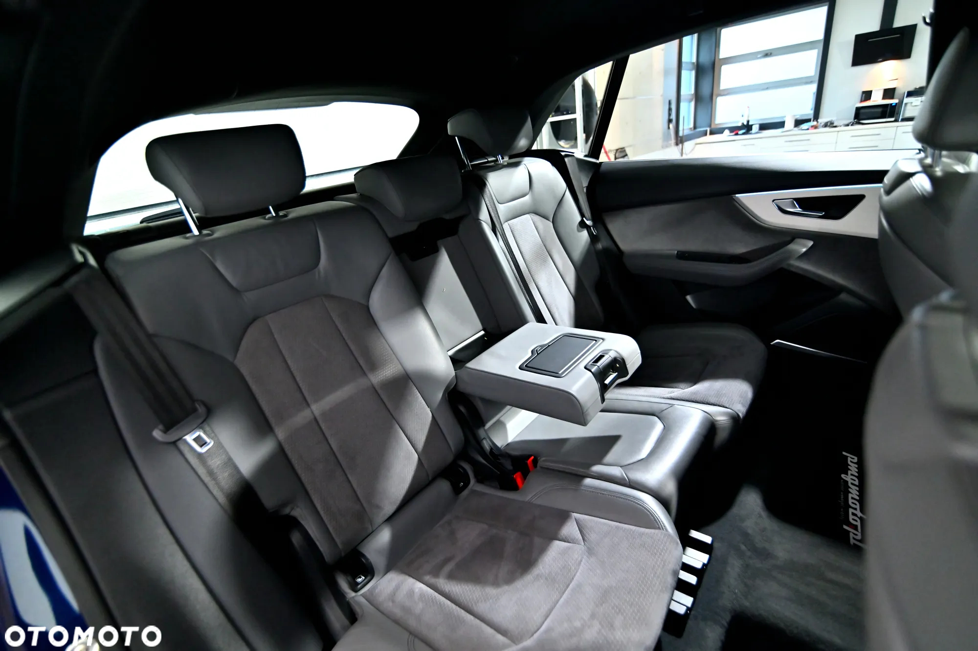 Audi SQ8 - 36
