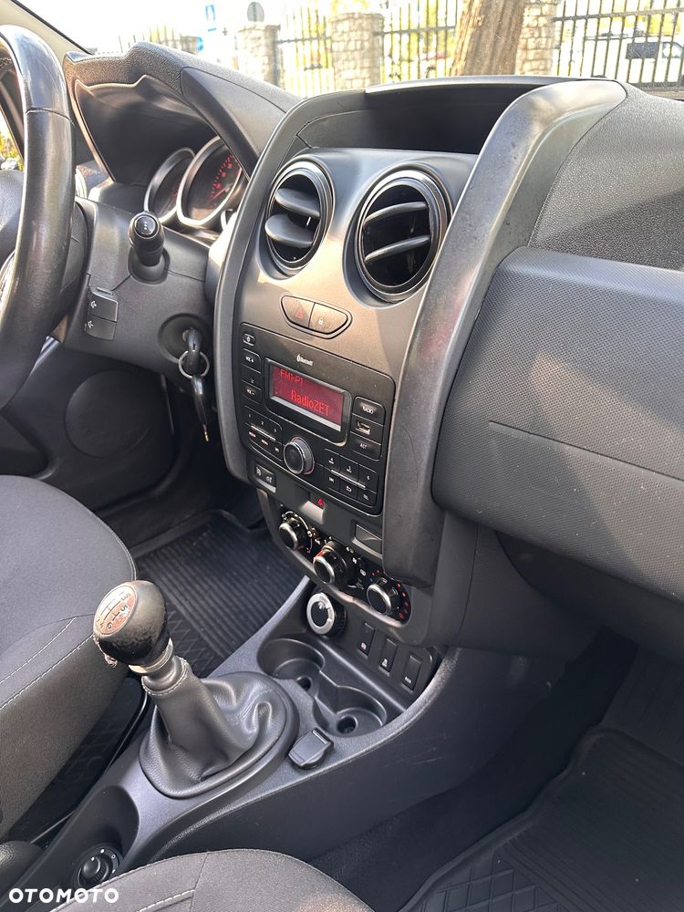 Dacia Duster 1.6 SCe Comfort 4WD - 25
