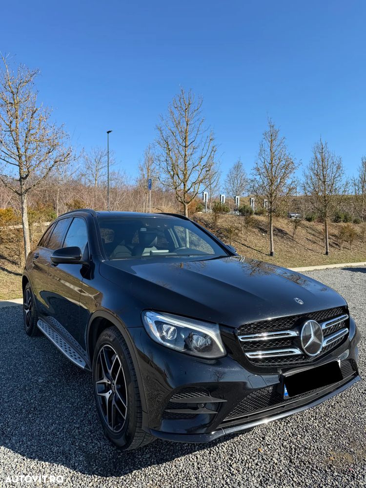 Mercedes-Benz GLC 350 e 4Matic 7G-TRONIC AMG Line - 9