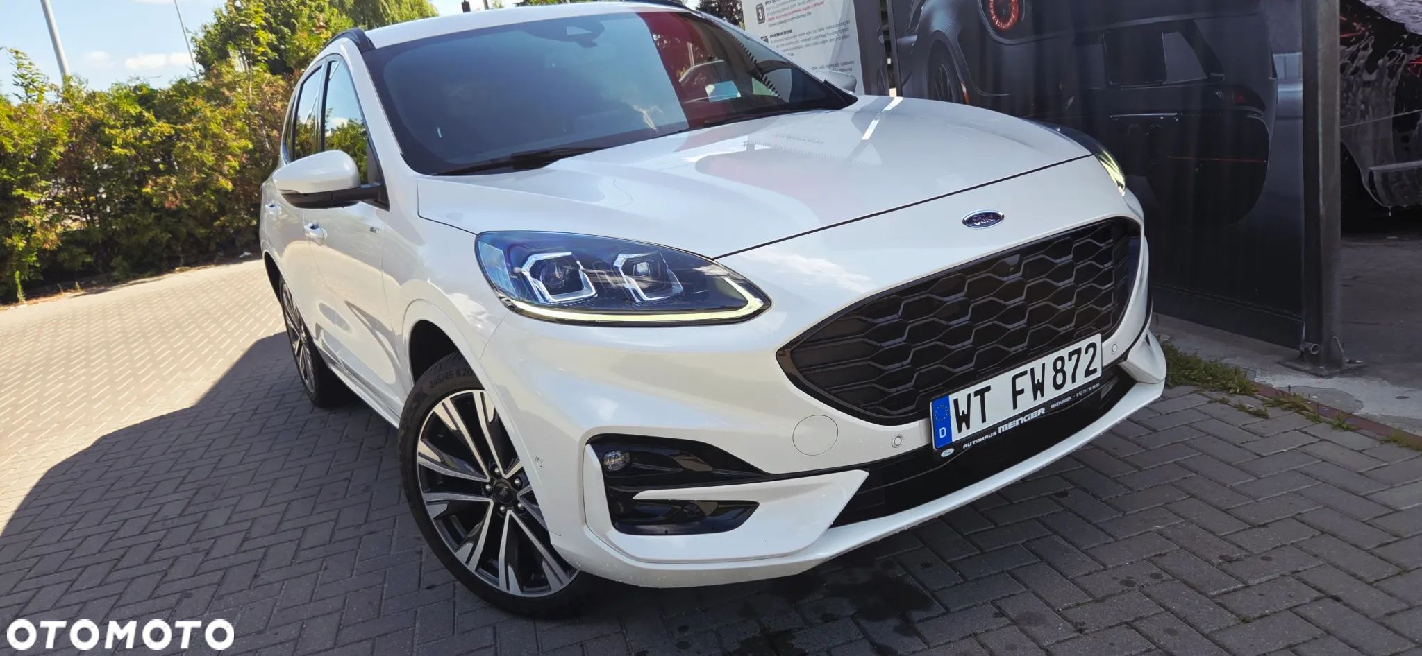 Ford Kuga - 1