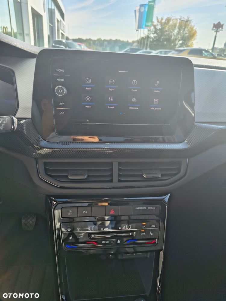 Volkswagen T-Cross - 19