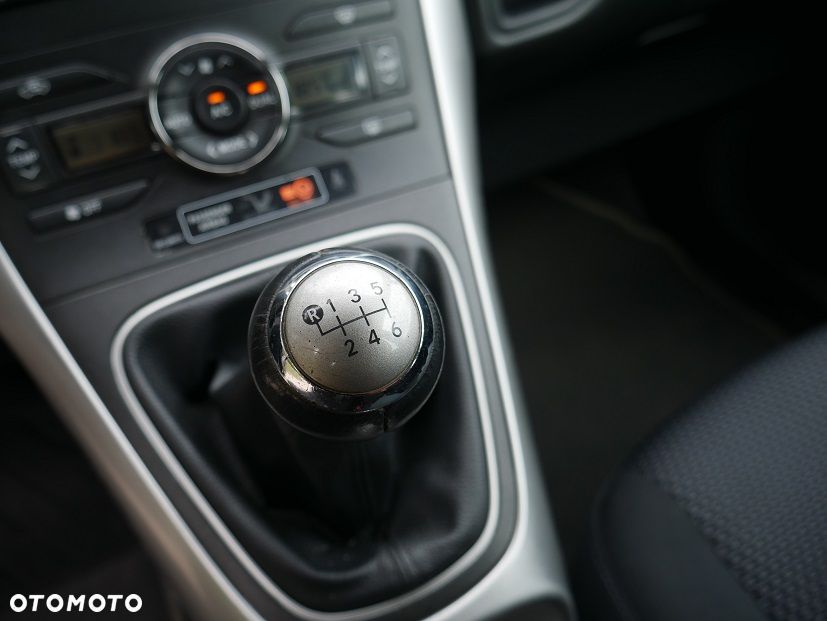 Toyota Auris 1.6 Executive - 20