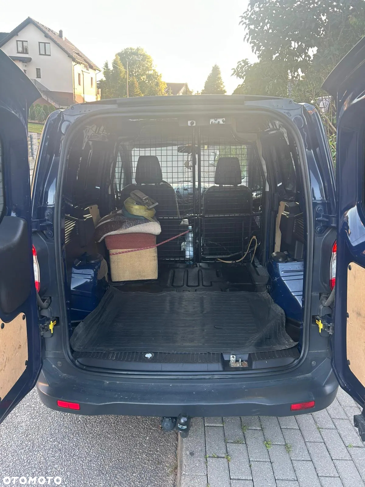 Ford Transit Courier - 4