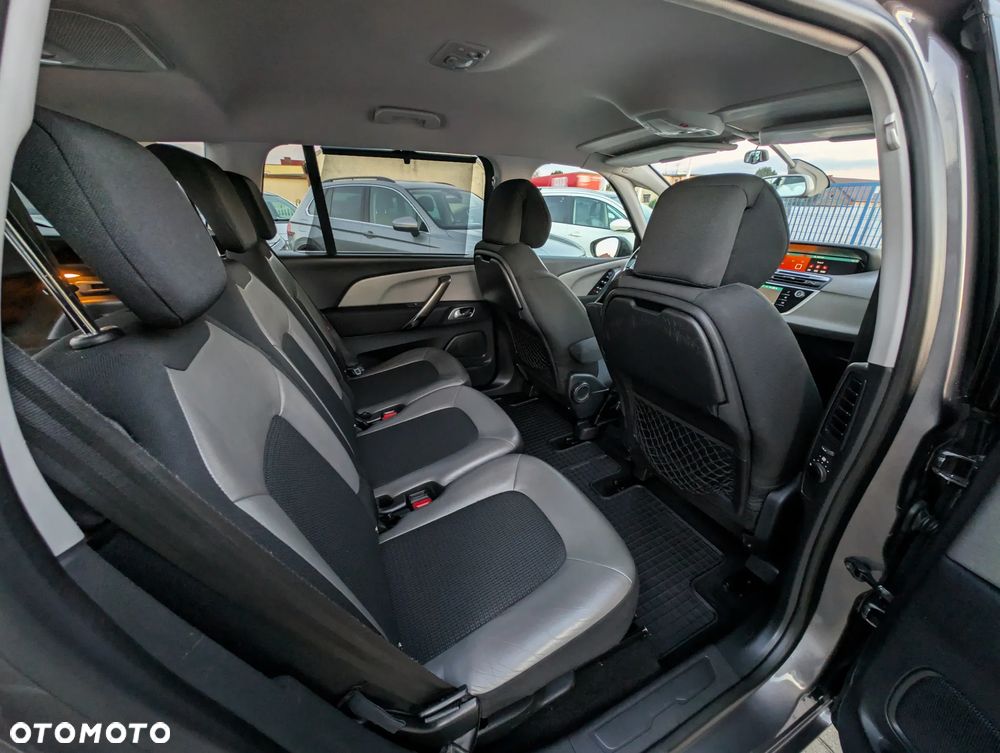 Citroën C4 Grand Picasso 1.6 BlueHDi Shine S&S EAT6 - 32