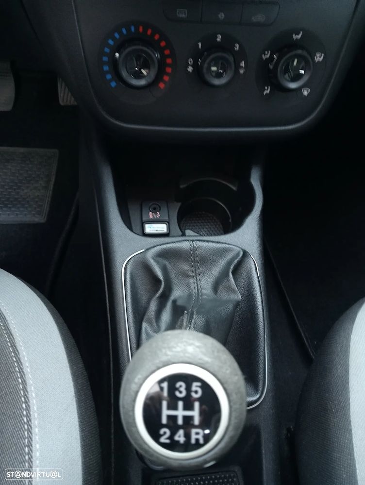 Fiat Punto 1.3 M-jet 4Fleet Start&Stop - 12