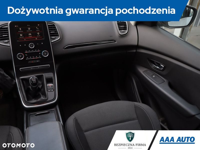 Renault Scenic - 10