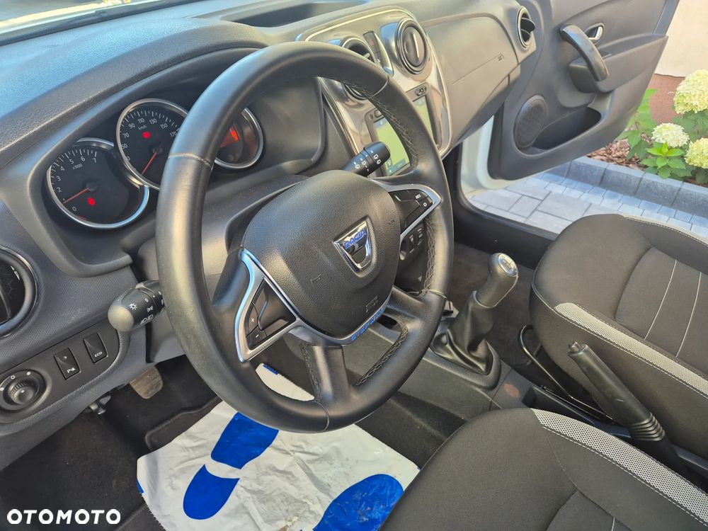 Dacia Sandero - 14