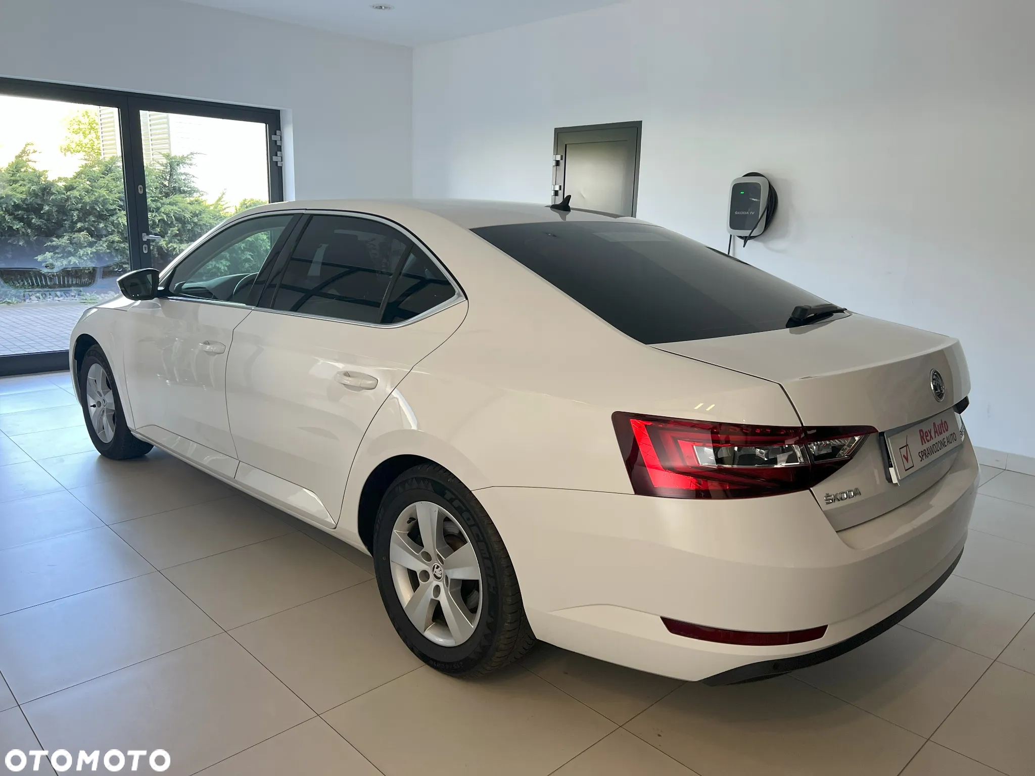 Skoda Superb 1.4 TSI ACT Ambition - 6