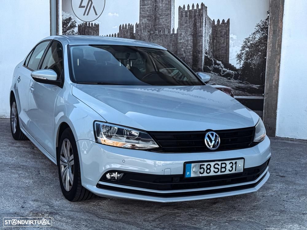 VW Jetta 2.0 TDI Trendline - 3