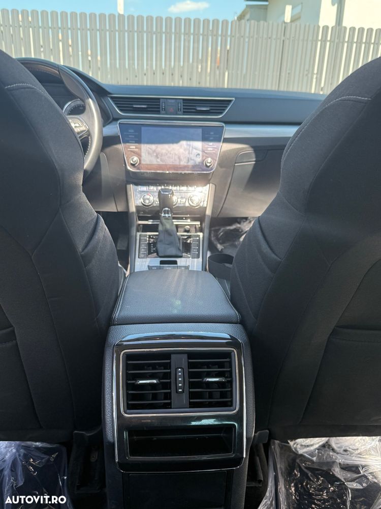 Skoda Superb - 20