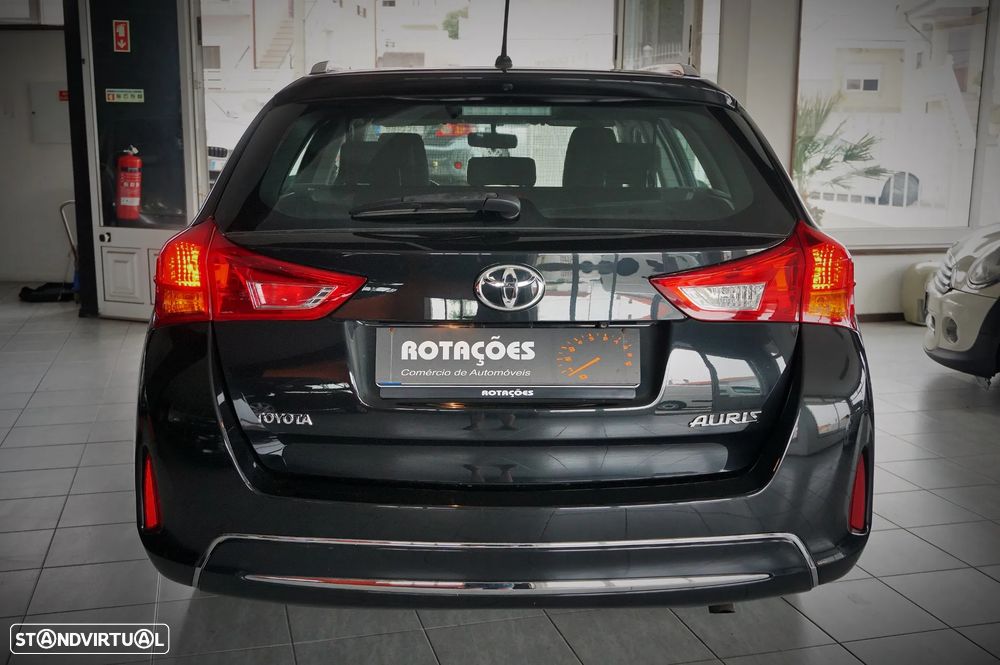 Toyota Auris Touring Sports 1.33 VVT-i Active+AC - 5