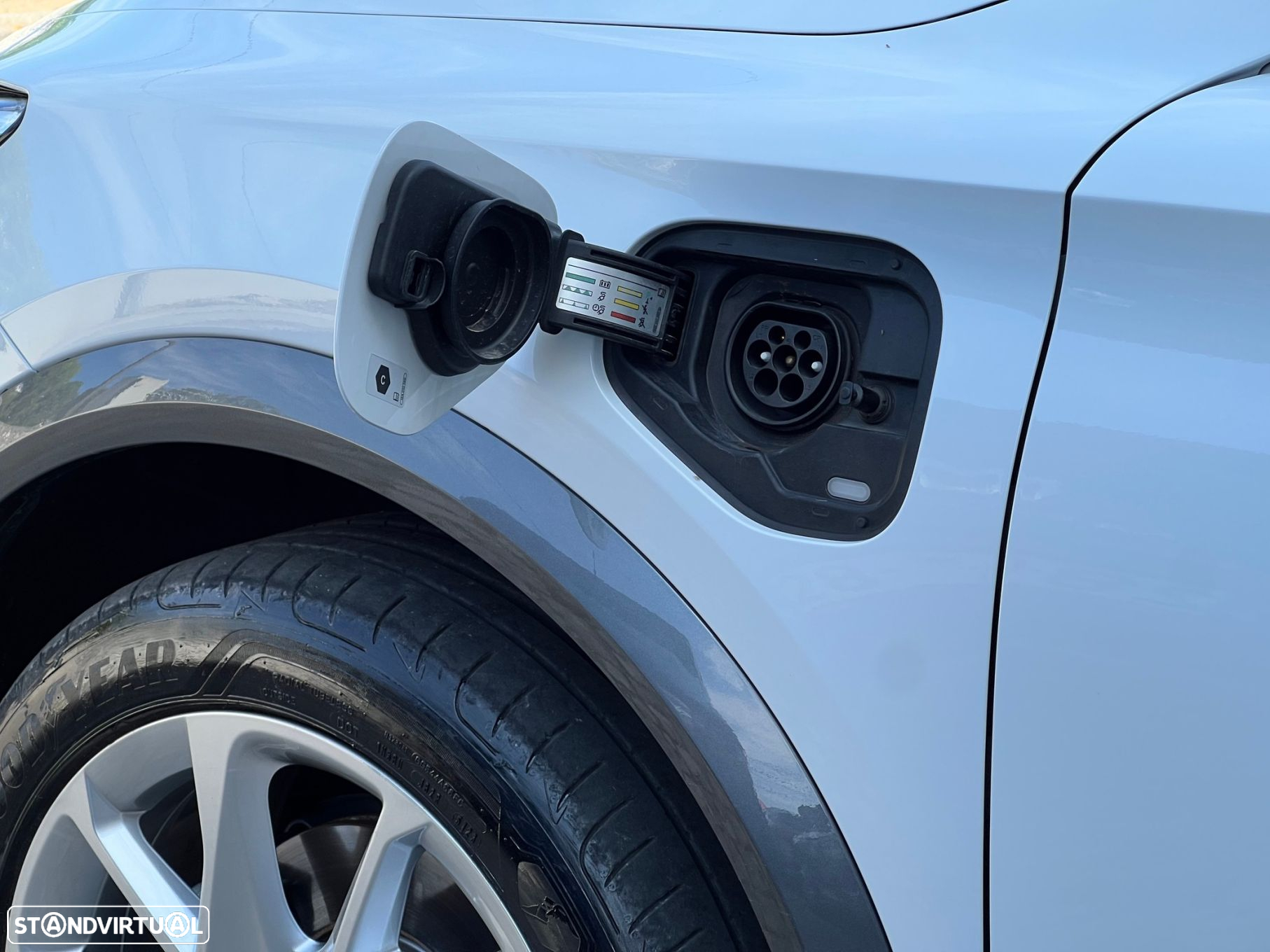 Cupra Formentor 1.4 e-Hybrid Plus DSG - 22