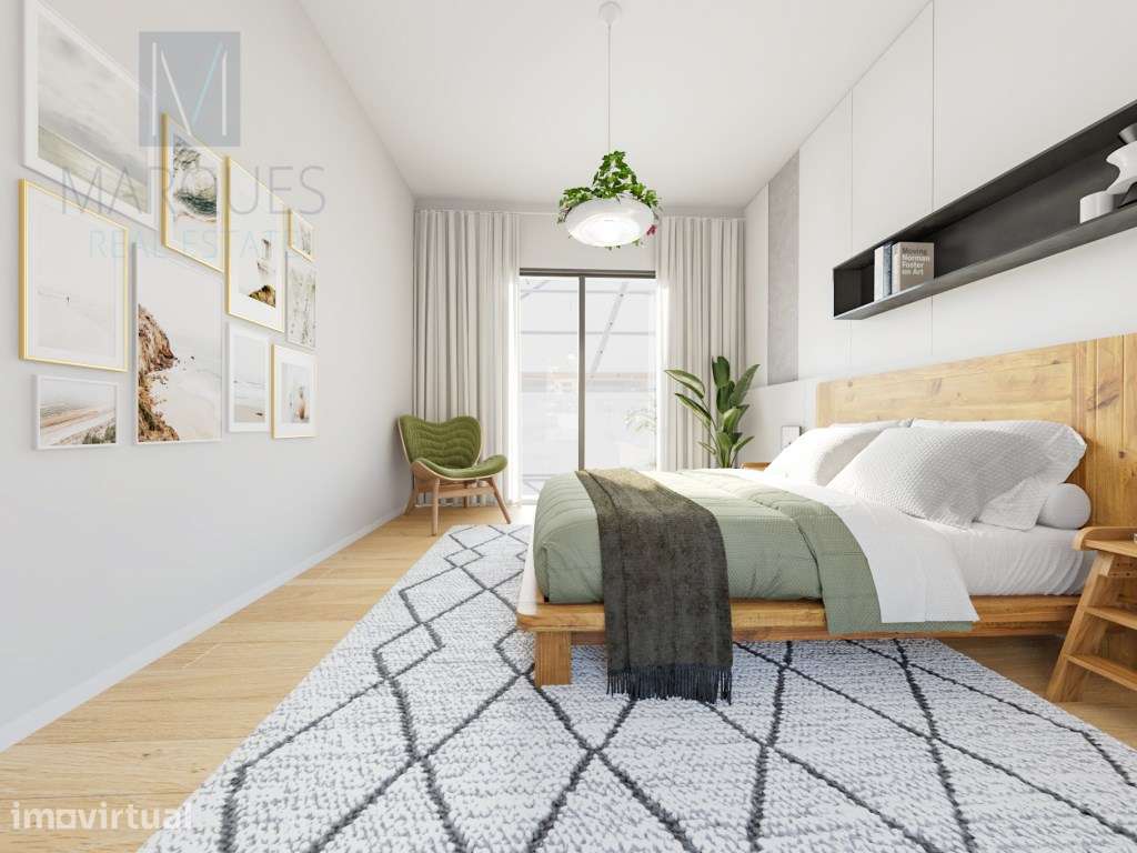 Apartamento T2 Duplex com Estacionamento e Arrumos em Vale Milhaços... - Grande imagem: 4/8