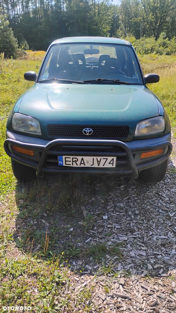 Toyota RAV4 - 7