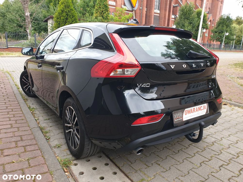 Volvo V40 D3 Inscription - 17