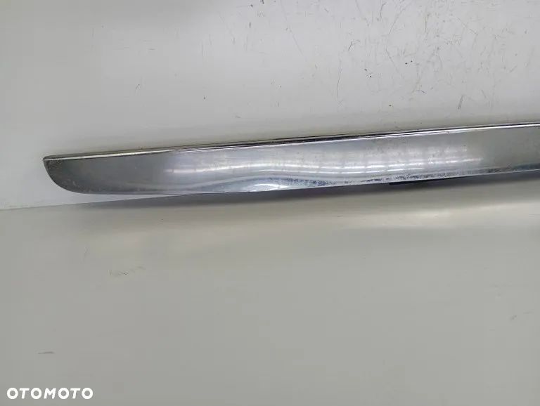 oświetlenie lampka tablicy rejestracyjnej blenda klapy mercedes W169 A-klassa - 5