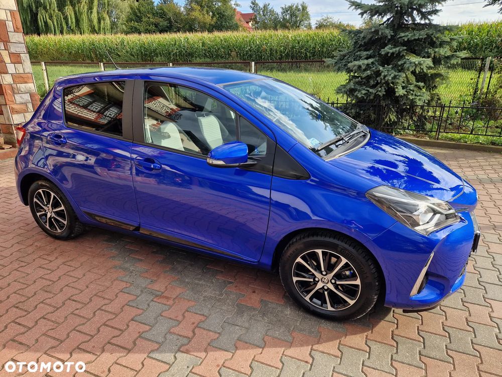 Toyota Yaris 1.5 Premium CVT - 39