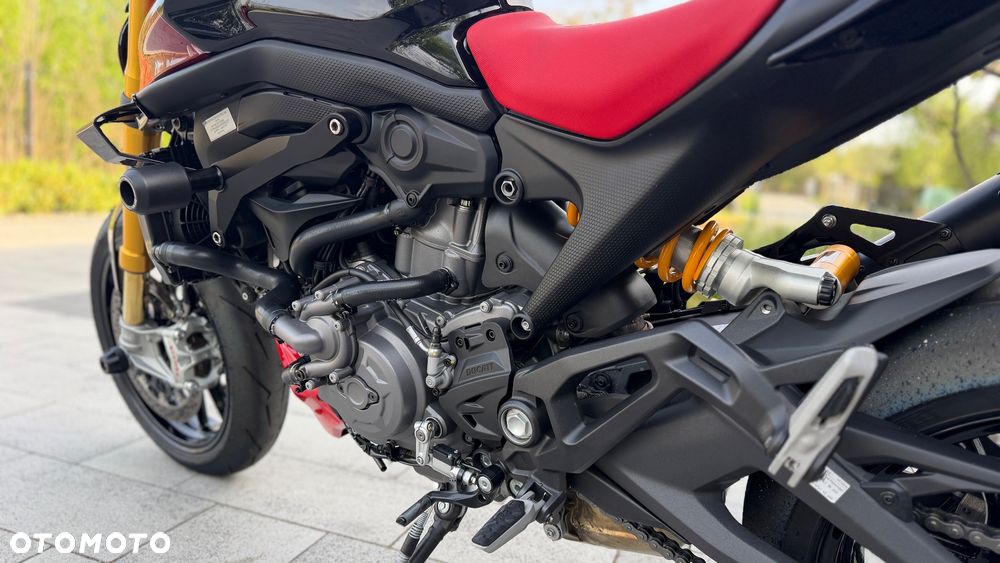 Ducati Monster - 24