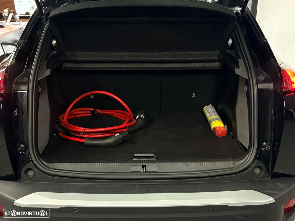 Peugeot e-2008 50 kWh Allure Pack - 9