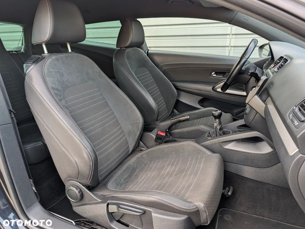 Volkswagen Scirocco 1.4 TSI Life - 14