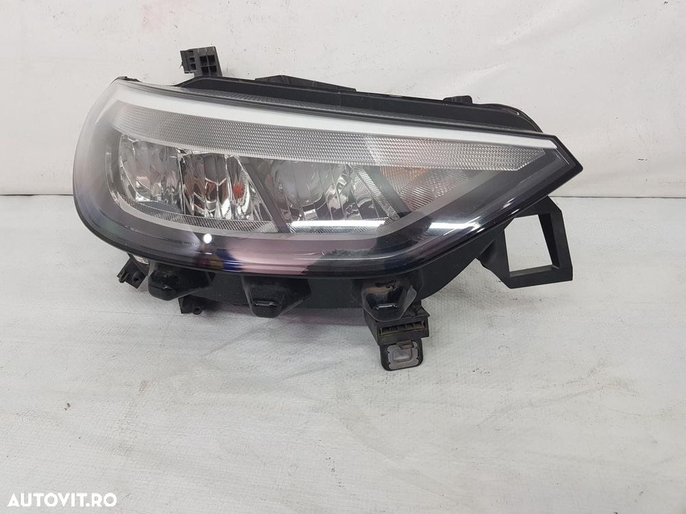 Far dreapta Full Led VW ID3 dupa 2020 - 4