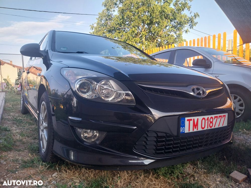 Hyundai i30 1.4 FIFA WM Edition - 13