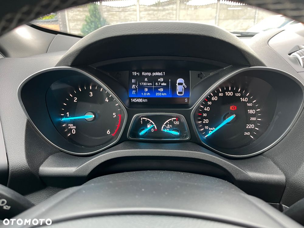 Ford Kuga 2.0 TDCi 2x4 ST-Line - 14