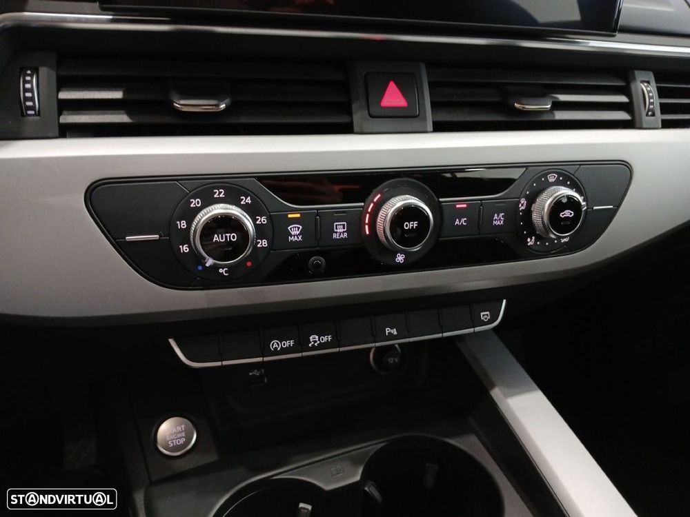 Audi A4 Avant 30 TDI S tronic - 20