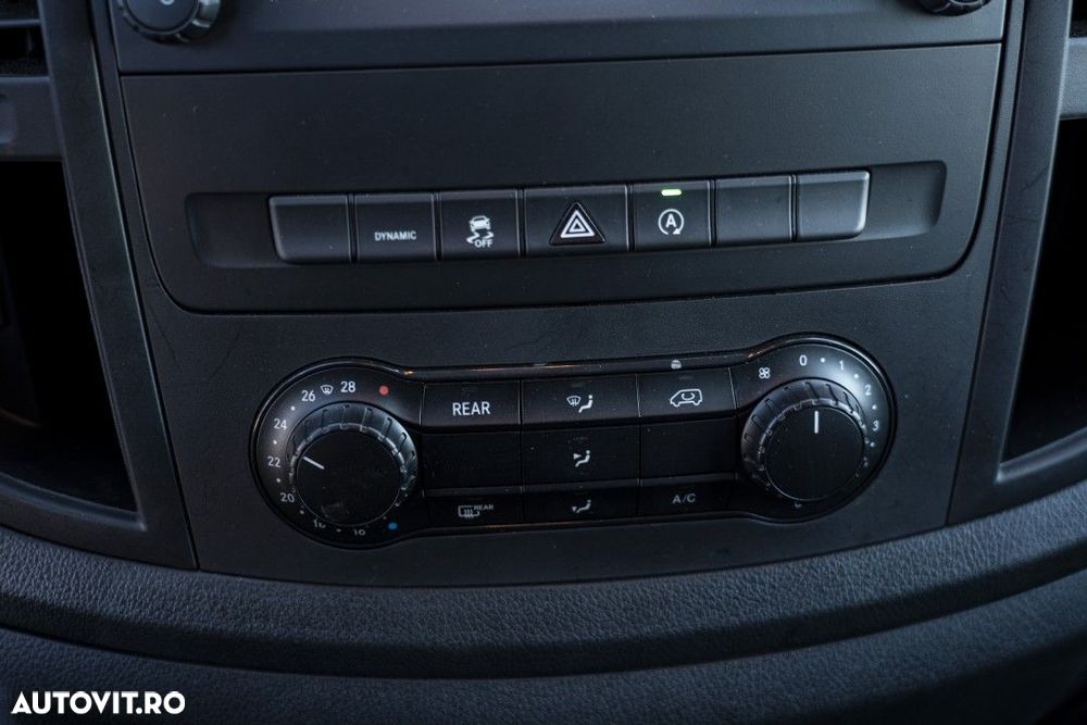 Mercedes-Benz Vito - 24
