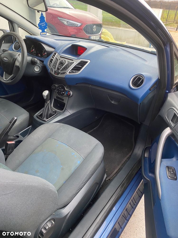 Ford Fiesta 1.25 Trend - 11