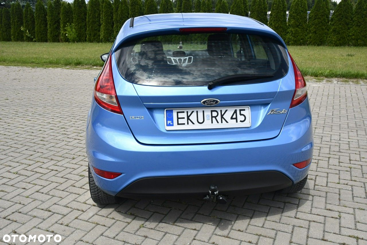 Ford Fiesta - 10