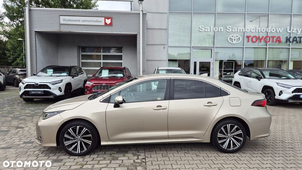 Toyota Corolla - 3