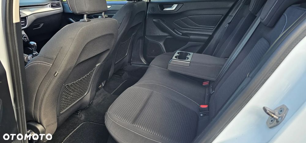 Ford Focus 2.0 EcoBlue Active Business - 28