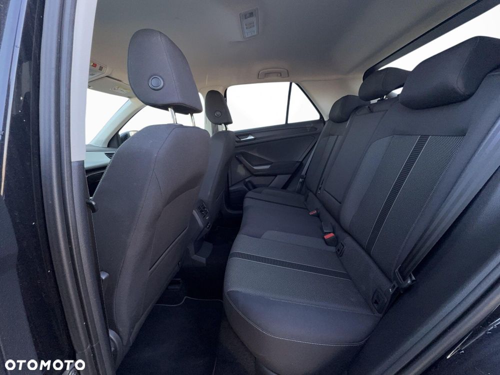 Volkswagen T-Roc - 26