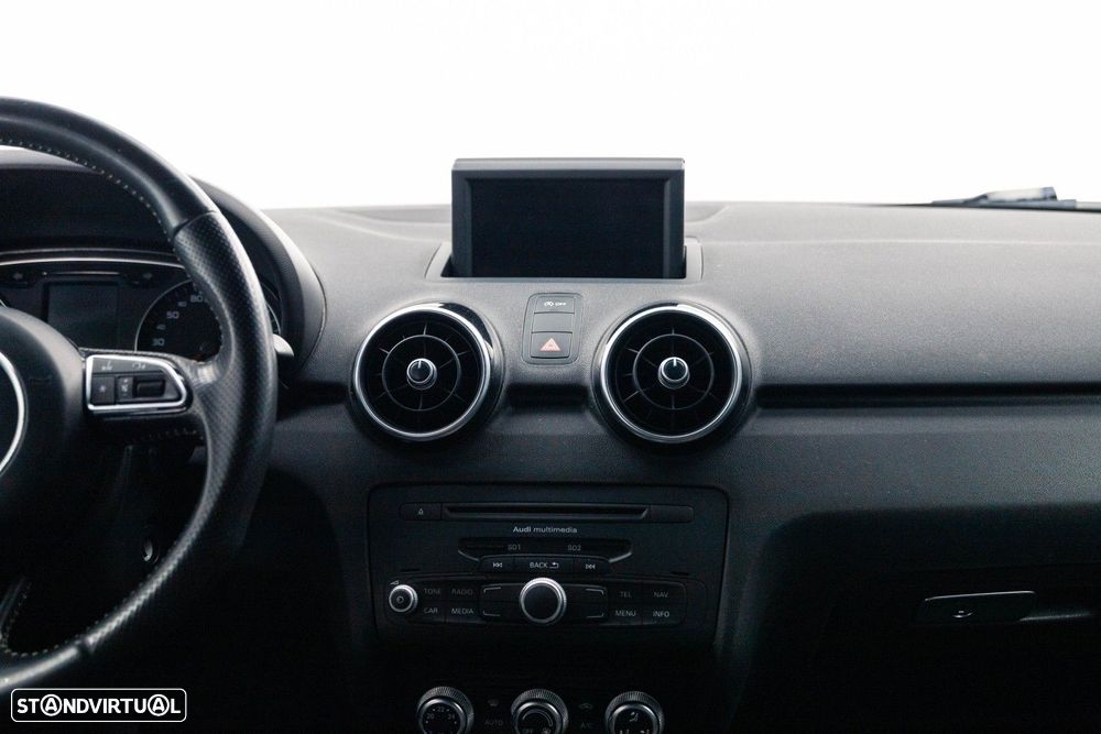 Audi A1 Sportback 2.0 TDI S line Sport Pack - 17