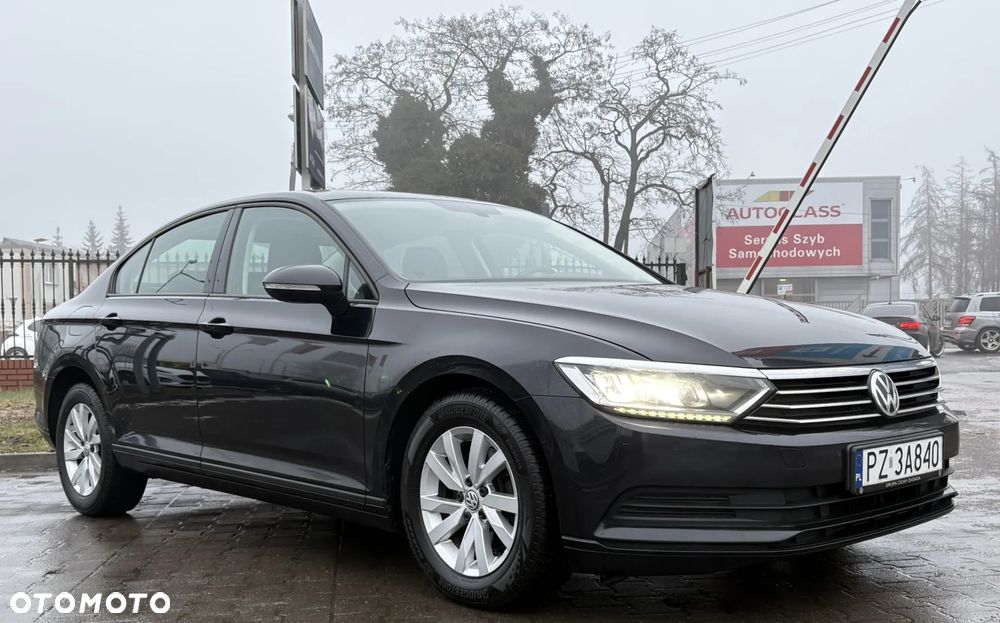 Volkswagen Passat 1.5 TSI EVO Trendline - 3