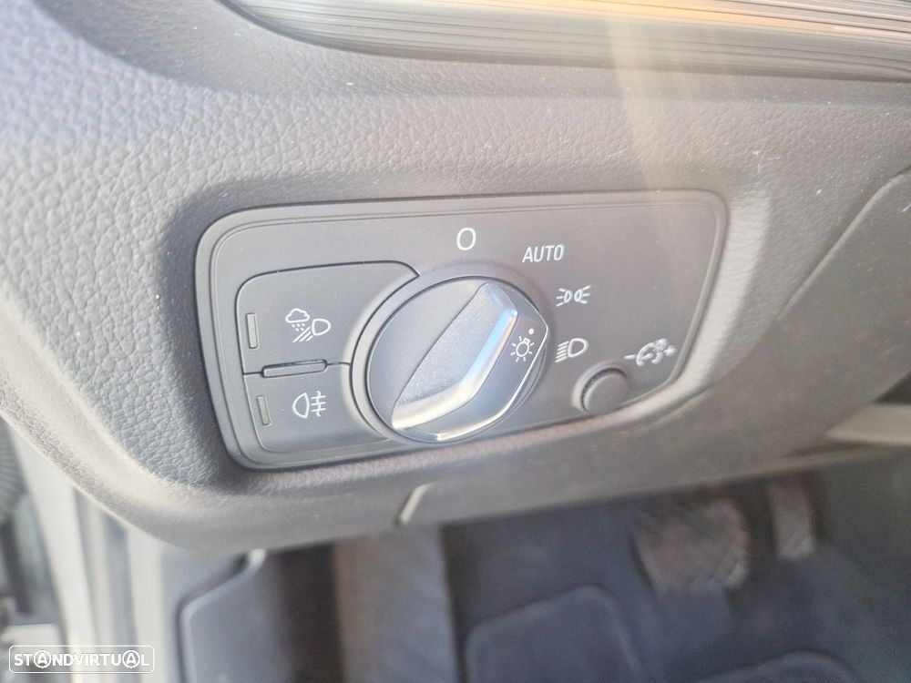 Audi A3 Cabrio 1.5 TFSI cylinder on demand S tronic sport - 12