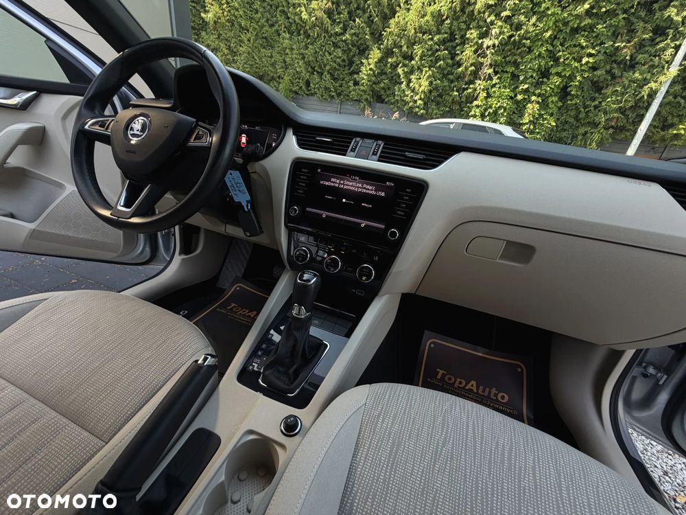 Skoda Octavia - 16