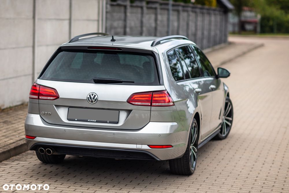 Volkswagen Golf GTD (BlueMotion Technology) - 16